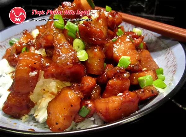 Thịt ba rọi không xương rim mặn ngọt 6