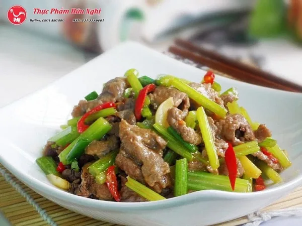 Bò Phi Lê Xào Hành Cần 9662