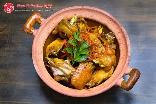 gà kho nghệ 2024 828as