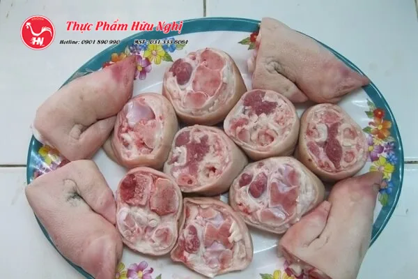 Món Ăn Từ Giò Heo chan-gio1