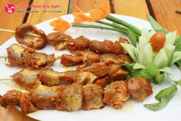 Món mề gà nướng xiên que uoi-ot