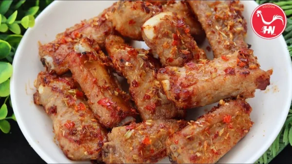 Sườn bẹ chiên sả ớt uống (1)