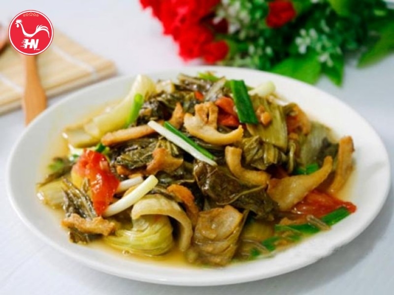 Gân bò om cải chua Gan-bo-om-cai-chua